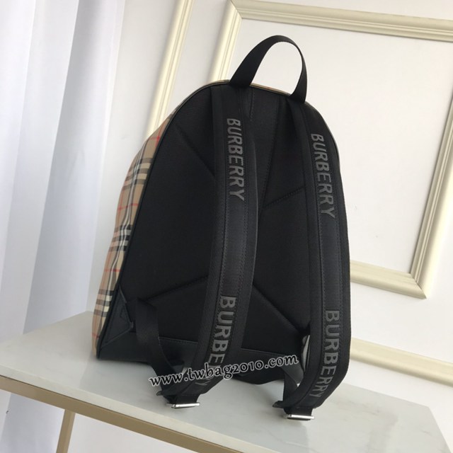 Burberry專門店新款尼龍雙肩包 巴寶莉Vintage復古格紋男士背包 yxb1132